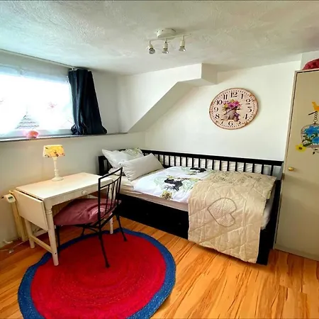 Ferienhaus Ahr-Rose - Doppelhaus Fuer Bis Zu 14 Pers Im Ahrtal - Traumferienhaeuser-Eifel *